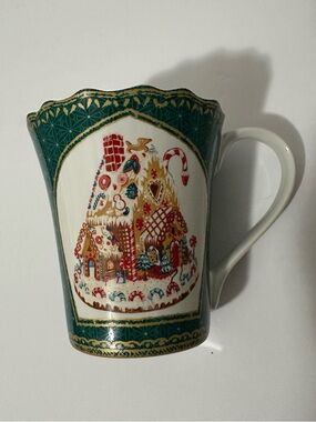 Robert Stanley Holiday Gingerbread House Mug